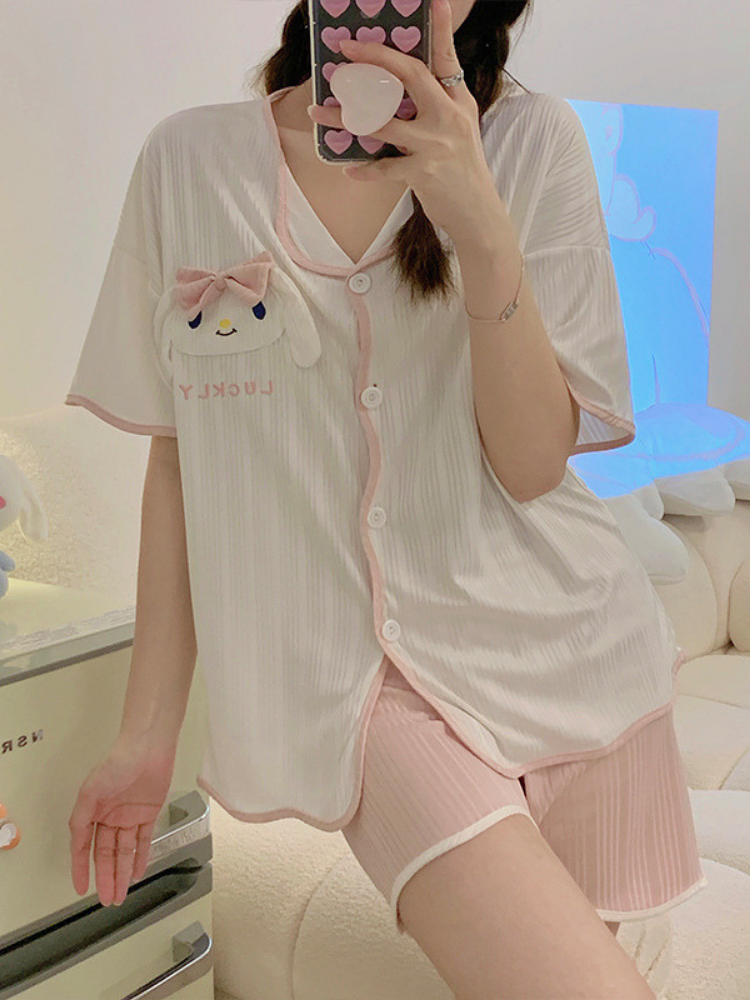 Hot-selling cute cartoon pajama set