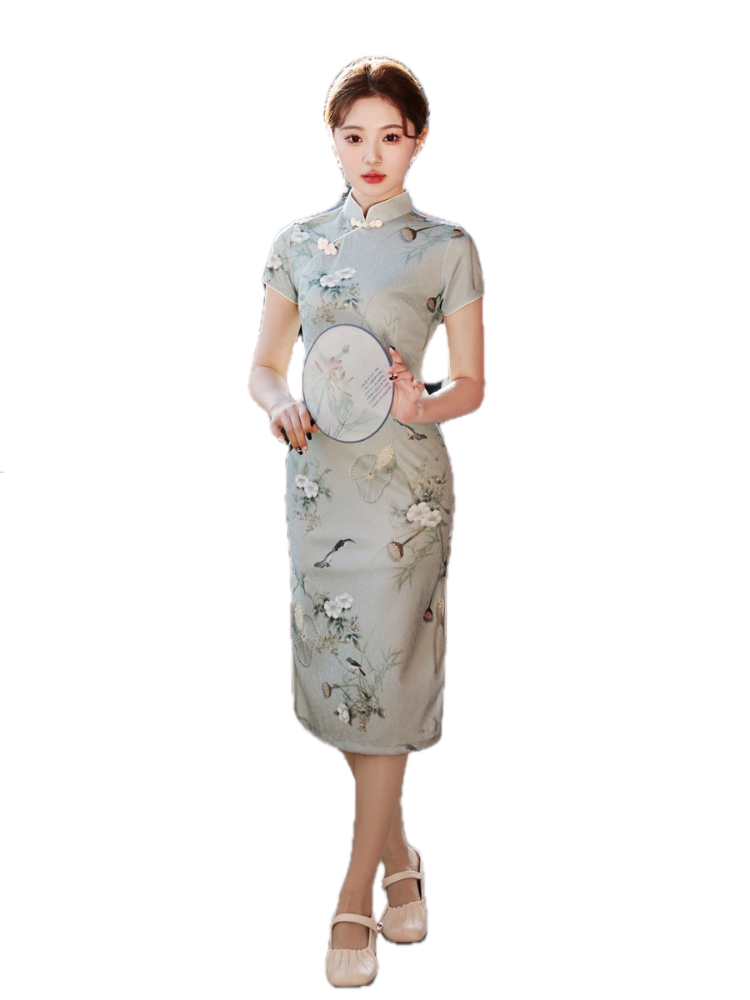 Vintage and Elegant Floral Cheongsam